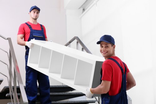 Office relocation planning in Sydenham Hill with local moving support