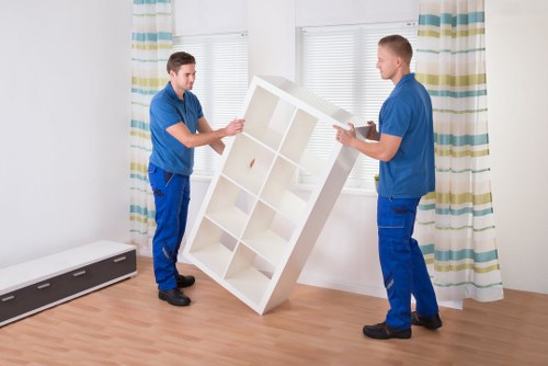 Preparation checklist and moving day planning for Sydenham Hill customers