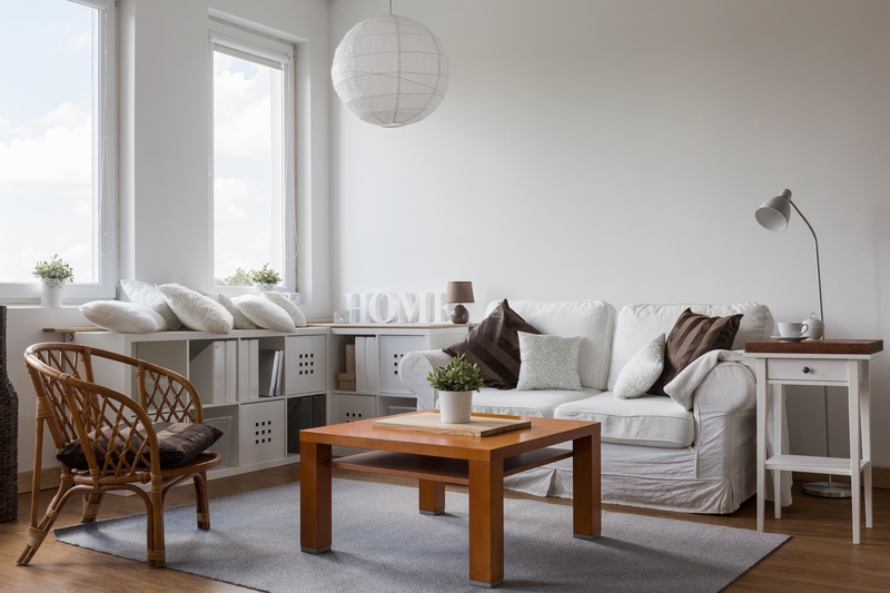 Unpacking service helping a household settle into a new home